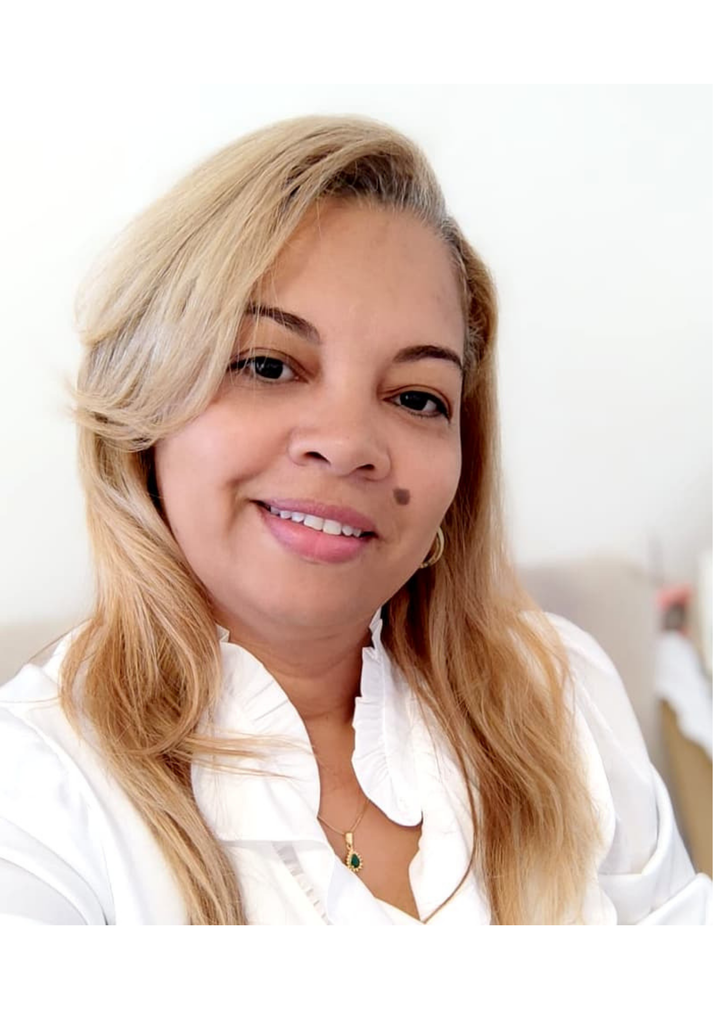 Dra. Elizângela dos Santos